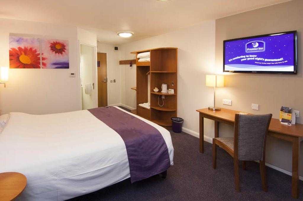 Premier Inn Newcastle Quayside Екстериор снимка