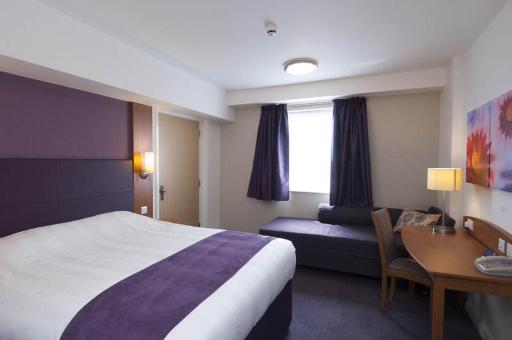 Premier Inn Newcastle Quayside Стая снимка