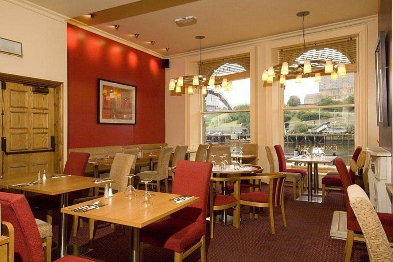 Premier Inn Newcastle Quayside Екстериор снимка